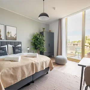limehome-eindhoven-gashouder.valkenburgaandegeul-hotels.com/